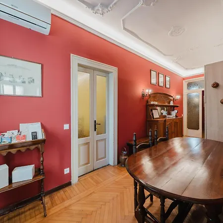 Antico Villino - Elegant With Parking Daire *