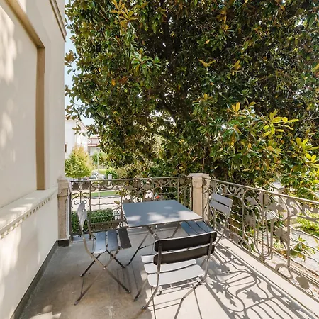 Apartamento Antico Villino - Elegant With Parking Conegliano